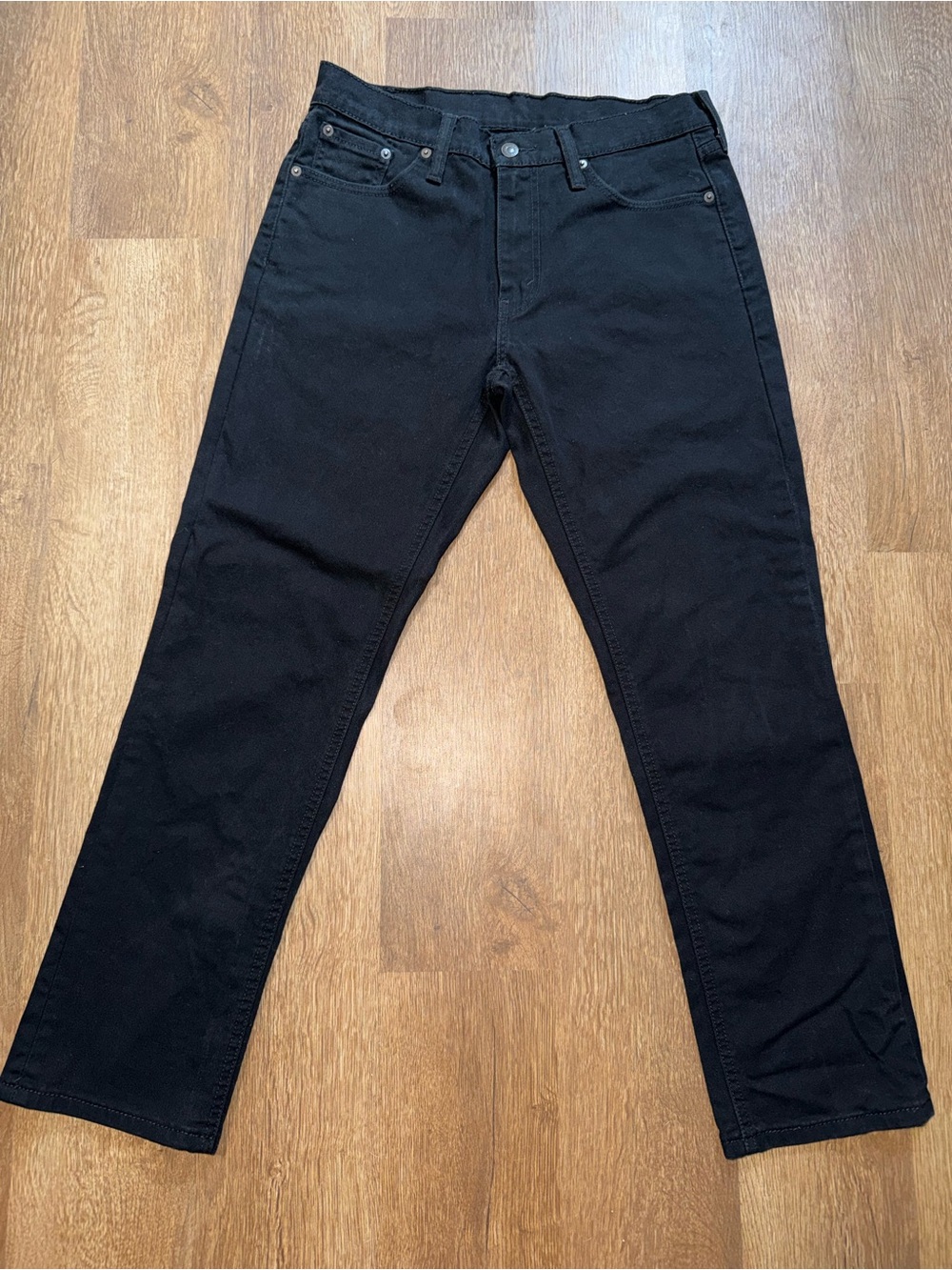 Levi's Men's Black Dark Wash Denim Jeans 541 500 Series Athletic Tapered